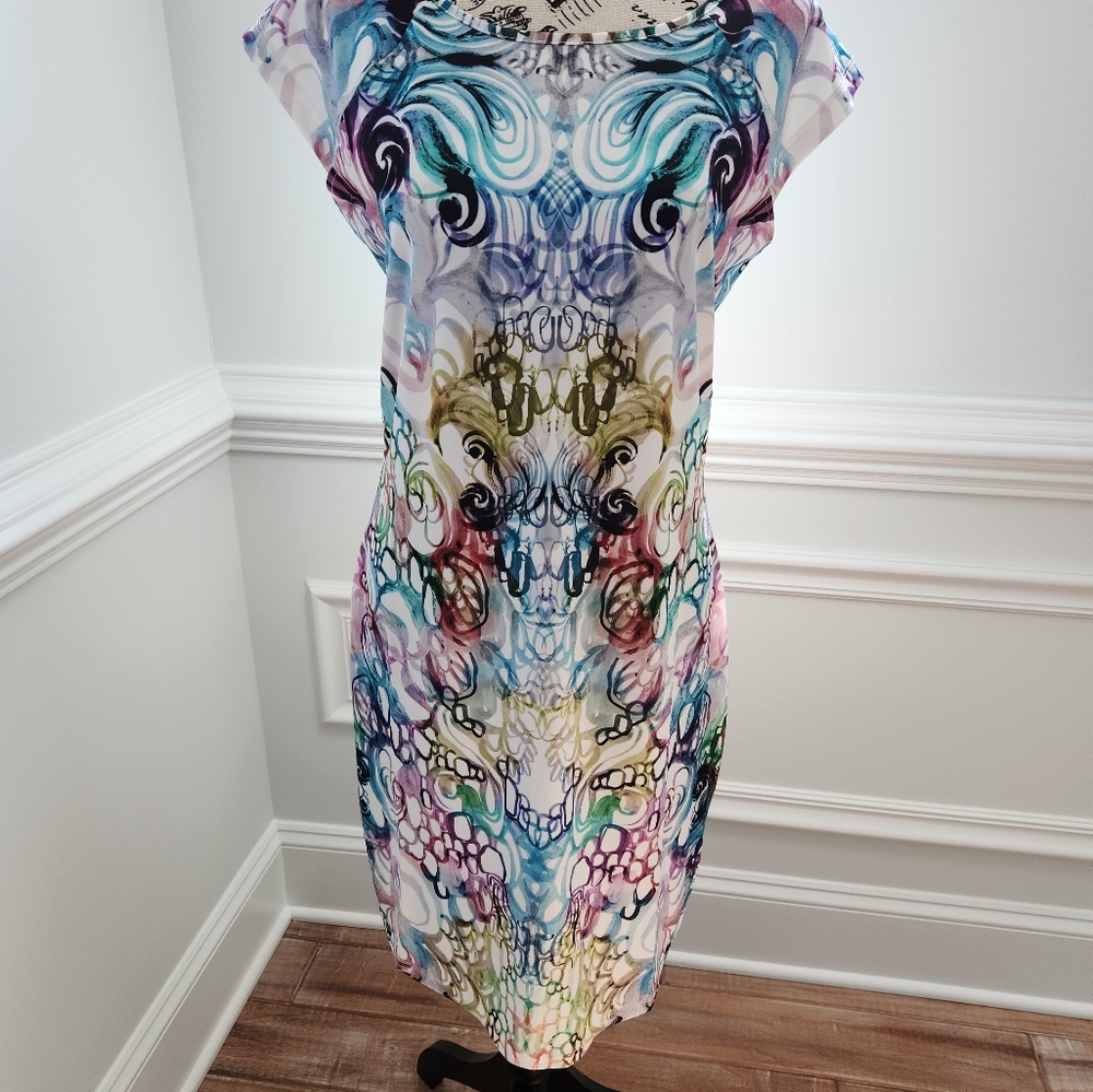 Womens dress - Picture 1 of 6